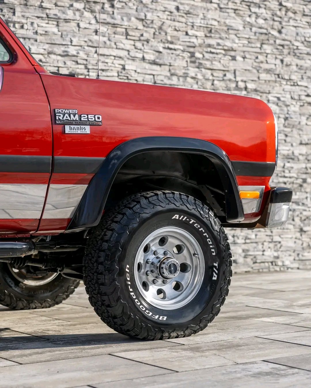 1993 Dodge Ram 250 4x4 - Image 6