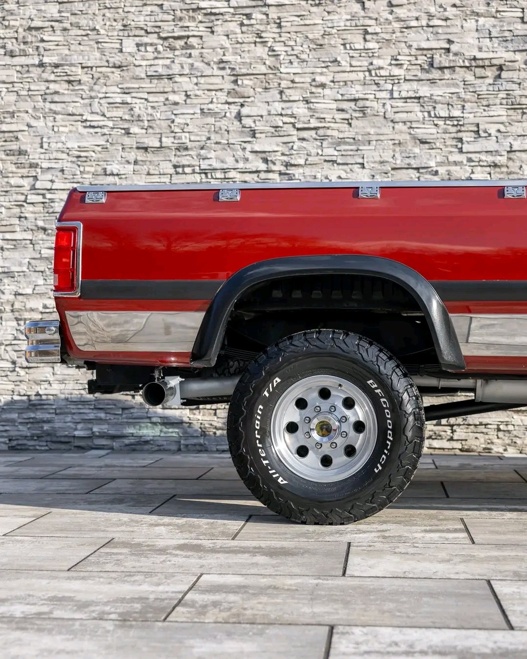 1993 Dodge Ram 250 4x4 - Image 10